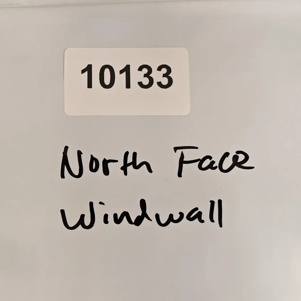 The North Face Windwall Jacket Mens Medium Black Softshell Fleece Lined Full Zip